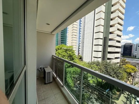 Imagem Conjunto Comercial à Venda no Paraiso: 2 Salas e 1 Vaga de Garagem em São Paulo-SP