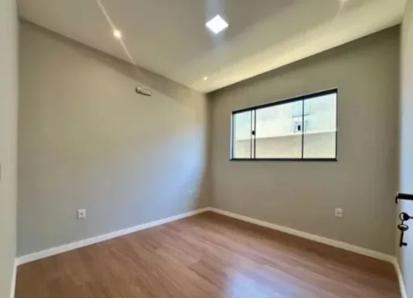 Imagem Casa de condomínio à venda em Maricá, Cajueiros (Itaipuaçu), com 3 quartos, 162m2