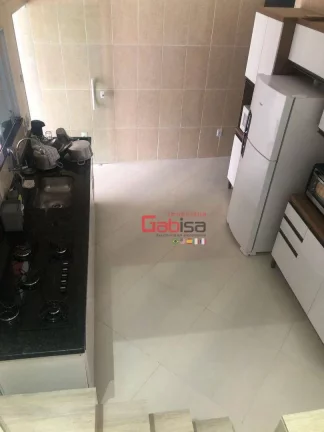 Imagem Casa com 4 dormitórios à venda, 240 m² por R$ 365.000,00 - Centro - São Pedro da Aldeia/RJ