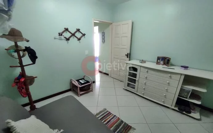 Imagem Casa a venda no Village do Sol I com 3 quartos - Palmeiras - Cabo Frio