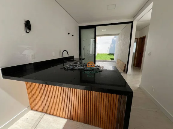 Imagem Casa com 3 dormitórios à venda, 126 m² por R$ 690.000,00 - Lundceia - Lagoa Santa/MG