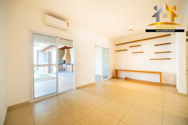 Imagem Casa à venda no condomínio Sitio Viana em Cotia - Batelli Imóveis