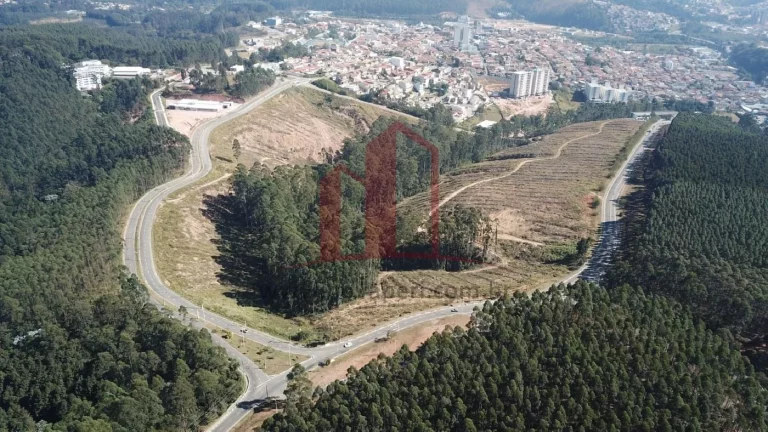 Imagem Terreno à venda na Região Central de Caieiras-SP com 275m² de área!