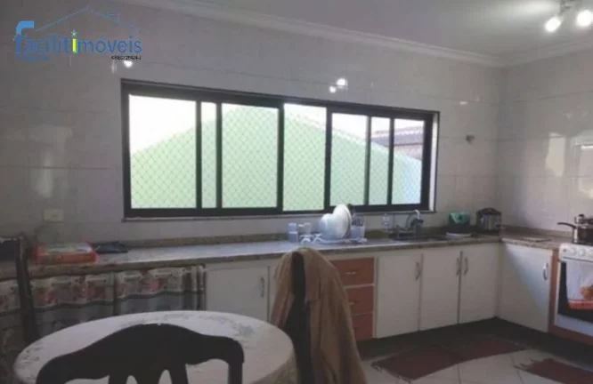 Imagem SOBRADO 3 DORMITÓRIOS COM 1 SUÍTE - VILA GILDA - SANTO ANDRÉ