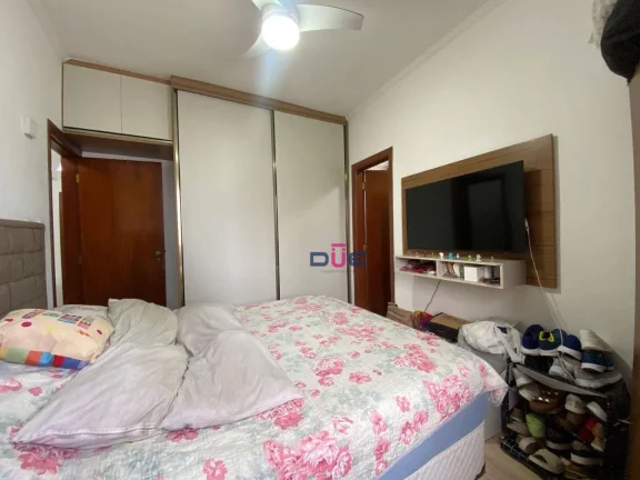 Imagem Apartamento com 2 dormitórios sendo 1 suíte, vaga demarcada, andar alto de frente. À venda, 107 m² por R$ 750.000 - Campo Grande - Santos/SP