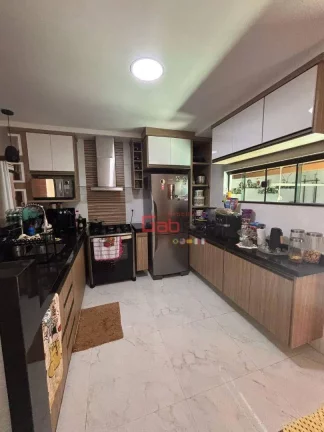 Imagem Casa com 4 dormitórios à venda, 216 m² por R$ 550.000,00 - Campo Redondo - São Pedro da Aldeia/RJ