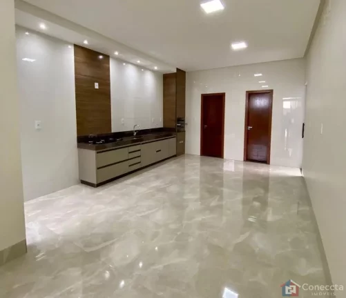 Imagem Linda Casa à Venda no Bairro Afonso Queiroz - Conforto e Modernidade - Patos de Minas