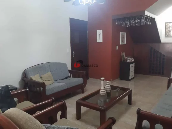 Imagem Sobrado à venda 3 Quartos, 2 Suites, 2 Vagas, 209M², Osvaldo Cruz, São Caetano do Sul - SP