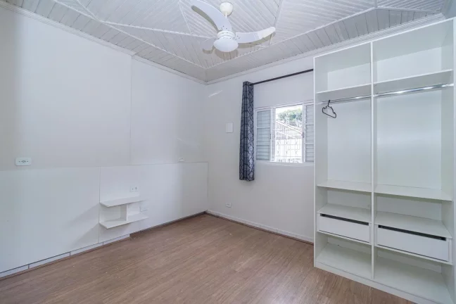 Imagem Casa Residencial de 4 quartos no bairro Campo Comprido