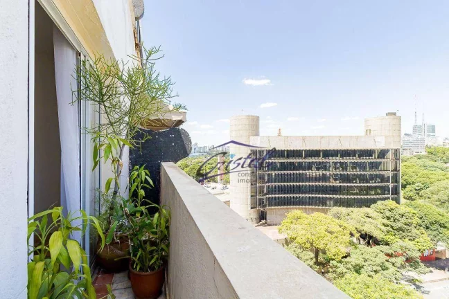 Imagem Apartamento com 1 quarto / suíte à venda, 111 m² - Rua Oscar Freire - Pinheiros - São Paulo/SP