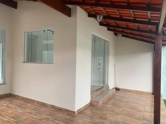 Imagem LINDA CASA, EXCELENTE CONSTRUÇÃO, COM FINANCIAMENTO BANCÁRIO!!