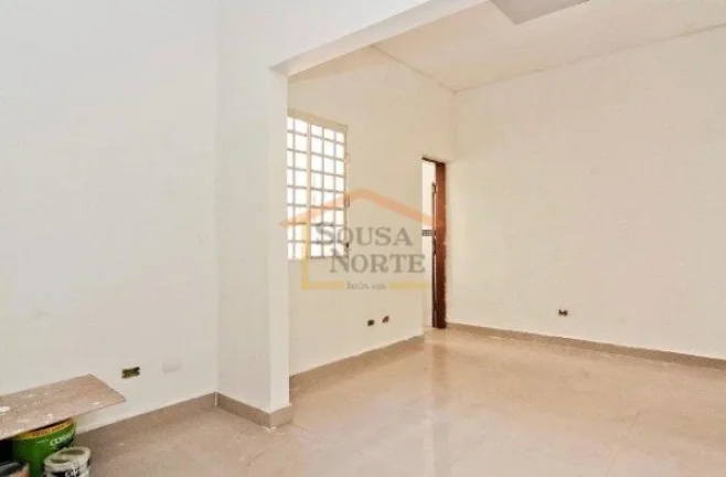 Imagem Casa Comercial, Imóvel com aproximadamente 500 m², ideal para uso comercial ou residencial, com 5 ...