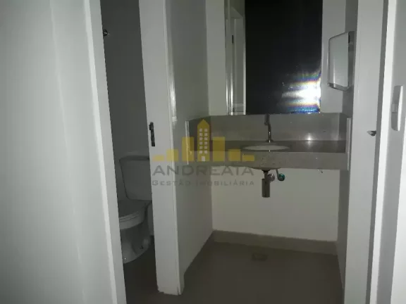 Imagem AV. DAS AMÉRICAS - SUNDECK - ALUGO MARAVILHOSA LOJA COM TOTAL DE 179M²
