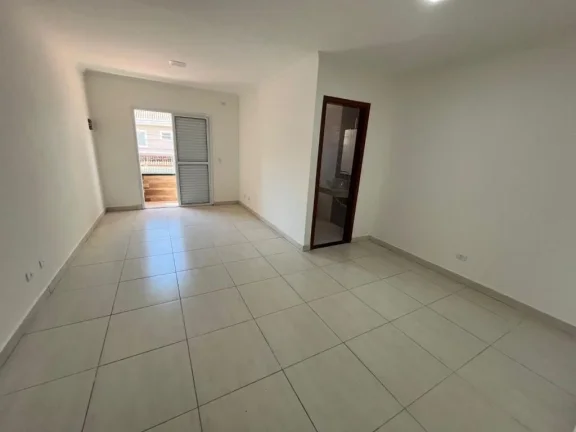 Imagem Espaçosa Casa Sobrado 3 Quartos na Guilhermina, Praia Grande