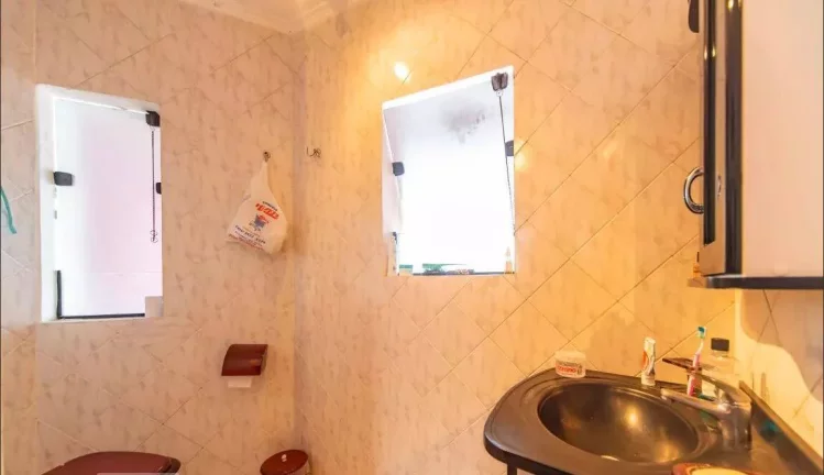 Imagem Sobrado com 3 dormitórios para alugar, 280 m² por R$ 3.350/mês - Vila Curuçá - Santo André/SP