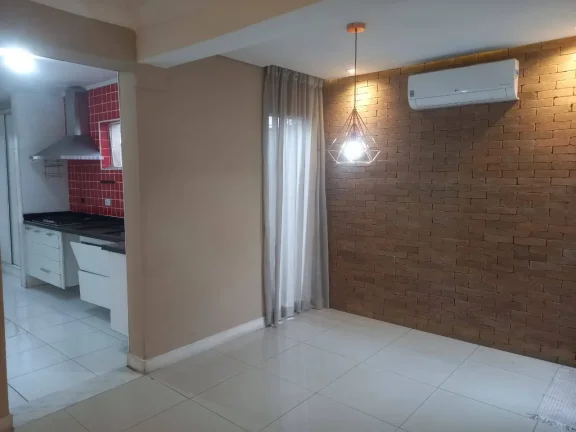 Imagem Casa para Alugar com 148m², 3 dormitórios sendo 2 suítes, churrasqueira, 2 vagas.