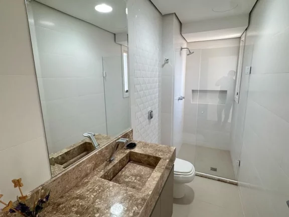Imagem Apartamento à venda, com 3 quartos, 167m²