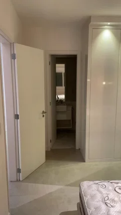 Imagem Apartamento à venda em Porto Alegre, Petrópolis, com 1 quarto, 51,65m2