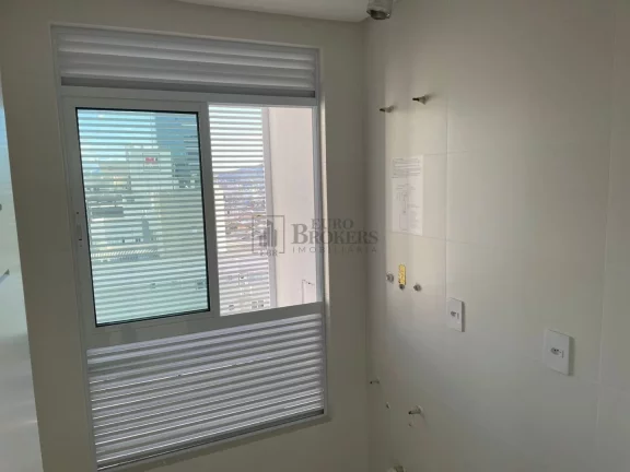 Imagem Apartamento Novo com 3 suítes à venda no Centro de Balneário Camboriú/SC