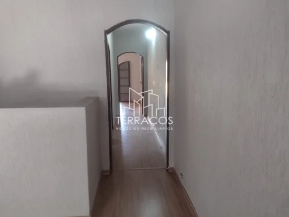 Imagem CONFORTÁVEL CASA COM DOIS DORMITÓRIOS - JARDIM BERTIOGA - VÁRZEA PAULISTA