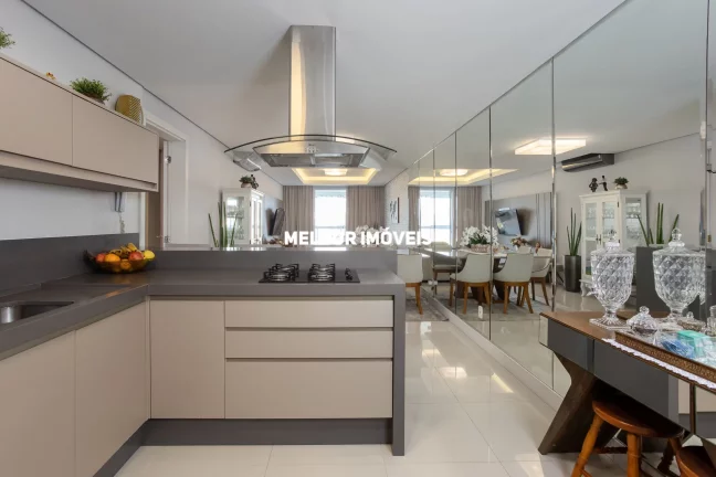 Imagem Apartamento à venda no Amores da Brava Club House na Praia Brava em Itajaí