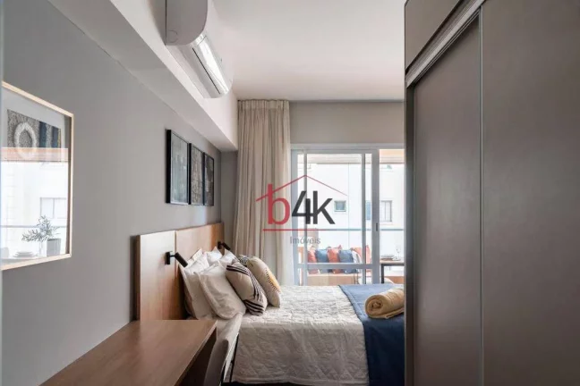 Imagem Apartamento studio mobiliado, 47m², 1 dormitório e 1 vaga para alugar no Campo Belo