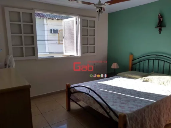 Imagem Casa com 2 dormitórios à venda, 70 m² por R$ 320.000,00 - Peró - Cabo Frio/RJ