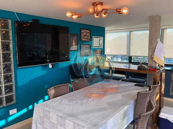 Imagem Cobertura Duplex à venda em Ubatuba-SP: 4 quartos, 4 suítes, 1 sala, 5 banheiros, 1 vaga, 152m² no Centro!