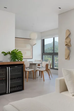 Imagem Apartamento com 3 dormitórios Locacão sendo 3 suítes, 122 m² - Centro - Bal. Camboriú/SC