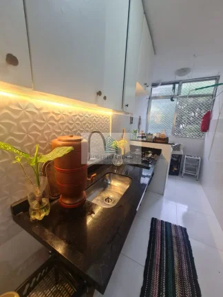 Imagem Apartamento à venda em Camorim, Rio de Janeiro-RJ com 2 quartos, 1 sala, 1 banheiro e 1 vaga de garagem!