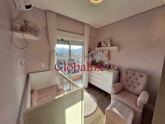 Imagem Apartamento 2 dormitórios (sendo 1 suíte) + 2 vagas de garagem e depósito.