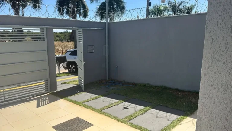 Imagem Casa De 3/4 C Suite No Residencial Flamingo Em Goiania