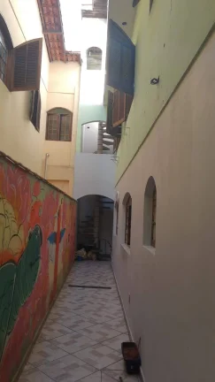 Imagem Sobrado Maravilhoso e Grande 237 m² 3 Dormitórios sendo 1 Suite e 2 Vagas