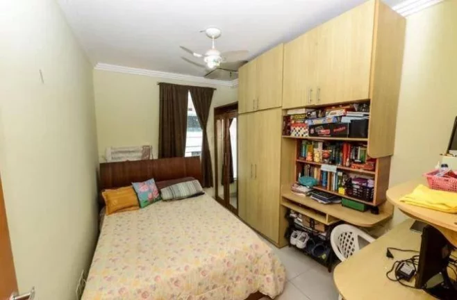Imagem Casa 04 Quartos, sendo 3 suítes - Santa Amélia