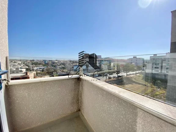 Imagem Cobertura com 2 Quartos à venda Bairro Cabral Contagem Mg