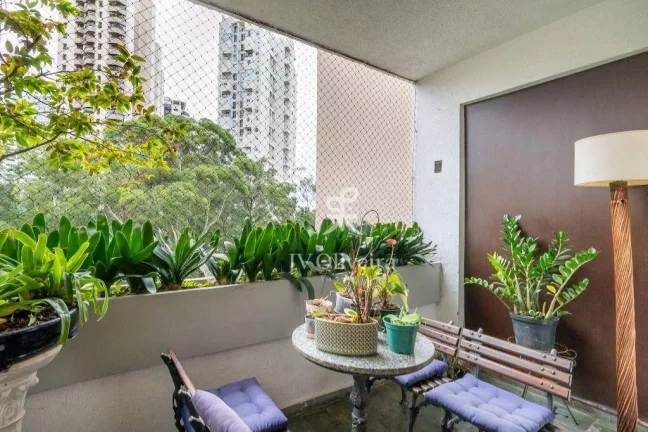 Imagem Apartamento com 4 dormitórios à venda, 210 m² por R$ 1.050.000,00 - Vila Andrade - São Paulo/SP
