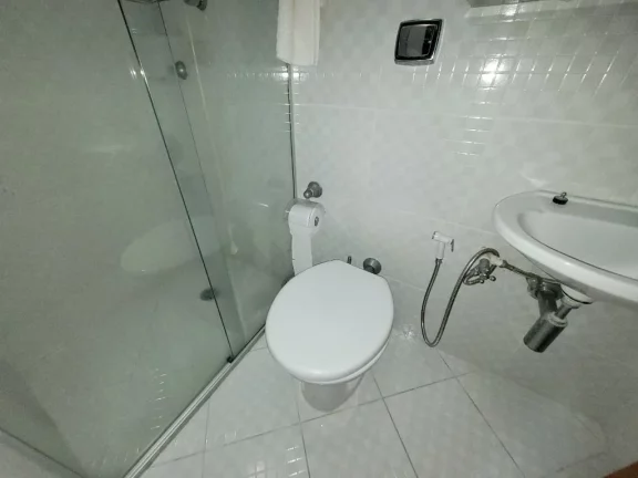 Imagem APARTAMENTO COM 4 DORMITÓRIOS À VENDA, 160 M² - ASTÚRIAS - GUARUJÁ/SP
