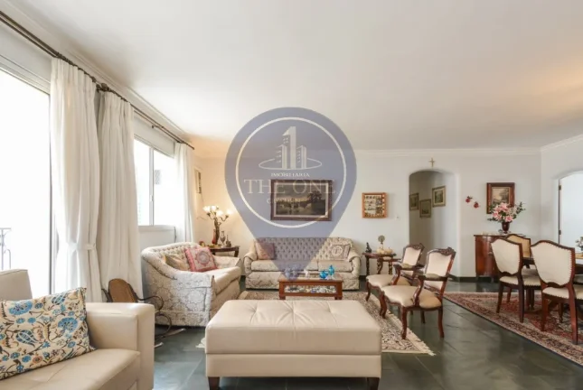 Imagem Apartamento de luxo à venda em Moema, São Paulo-SP: 4 quartos, 1 suíte, 2 salas, 4 banheiros, 3 vagas de garagem, 161m².