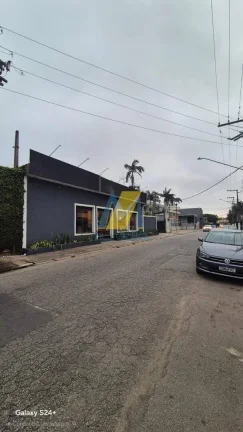 Imagem Galpão comercial/industrial com excelente estrutura e frente imponente.