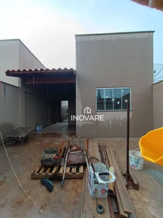 Imagem Casa com 2 dormitórios à venda, 87 m² por R$ 260.000,00 - Buritis - Itumbiara/GO
