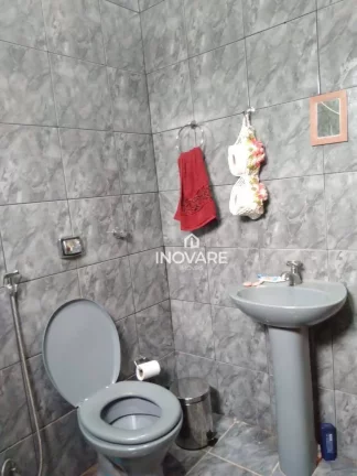 Imagem Casa com 3 dormitórios e energia solar à venda, 250 m² por R$ 400.000 - Setor Santa Inês - Itumbiara/GO