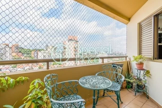 Imagem Apartamento com 3 dormitórios com armários, sendo 1 uma suíte, banheiro, ampla sala de visitas co...