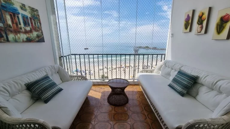 Imagem Apartamento com 3 dormitórios à venda, 140 m² por R$ 850.000,00 - Pitangueiras - Guarujá/SP
