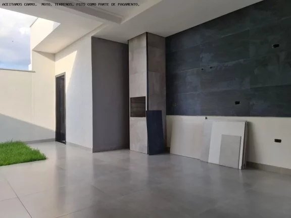 Imagem Alto Padrão para Venda em Maringá, Jardim Espanha, 3 dormitórios, 1 suíte, 2 banheiros, 2 vagas
