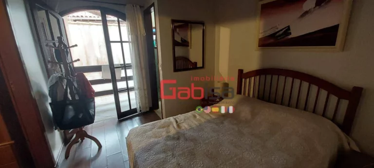Imagem Casa com 5 dormitórios à venda, 200 m² por R$ 1.400.000,00 - Centro - Arraial do Cabo/RJ