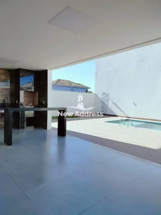 Imagem Casa de alto padrão com 3 suítes e na segunda quadra do mar de Interlagos - Vila Velha