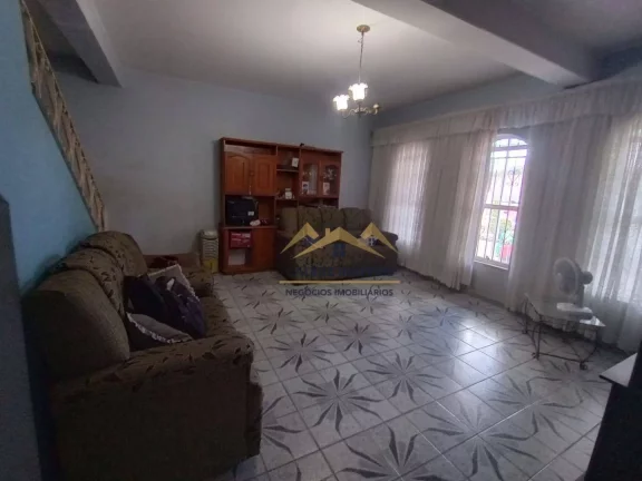 Imagem Sobrado com 4 dormitórios à venda, 114 m² por R$ 600.000,00 - Centro - Tatuí/SP