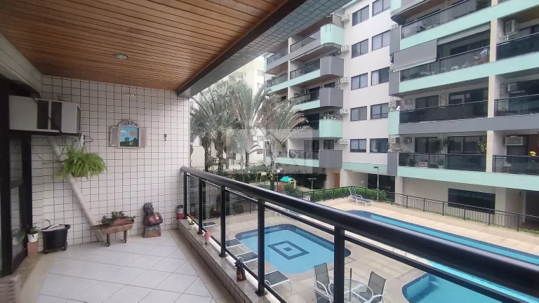 Imagem Amplo Apartamento de 4 Quartos com Suíte no Condomínio Matisse – Freguesia, Estrada dos Três Rios