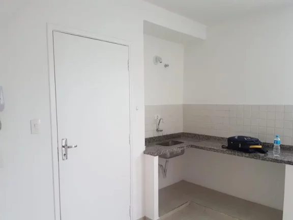 Imagem Apto com 2 dormitórios e vaga de garagem na Castro Alves