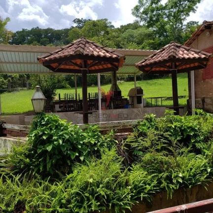 Imagem Vende-se Hotel com 27 Apartamentos.Excelente oportunidade em Águas de São Pedro